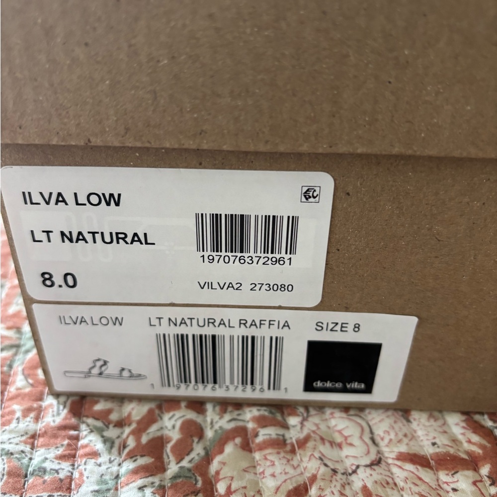 Dolce Vita Natural Sandals - Picture 5 of 5